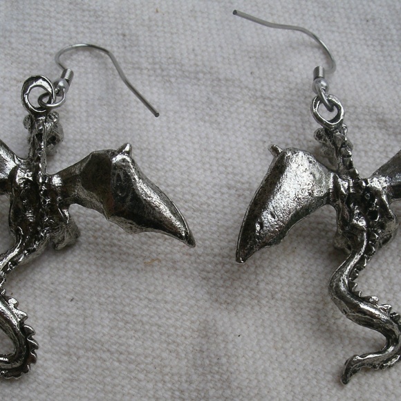 Pewter Flying Dragon Earrings Purple Sets - Picture 7 of 8